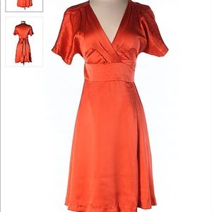 100% Silk Banana Republic women wrap dress