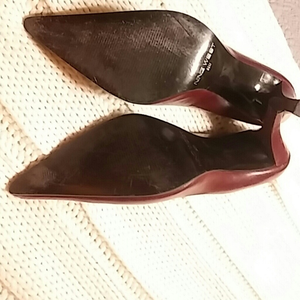 Shoes - Picture 4 of 5