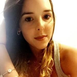 Meet your Posher, Cinthia eyleen