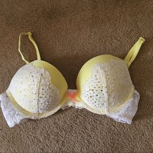 Victoria's secret Dream angels push up bra 34B