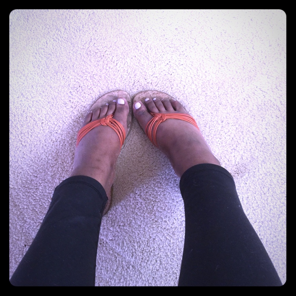 🌞🌞Everyday or beach Banana Republic sandals🌞🌞