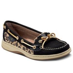 Sperry Top Sider slip on navy and cheetah print