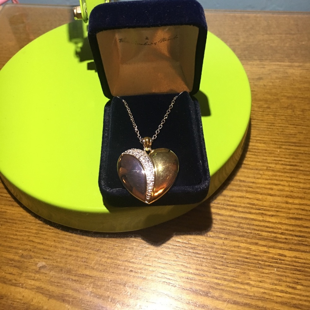 Heart necklace