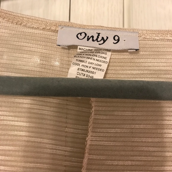 Tunic - Picture 3 of 3