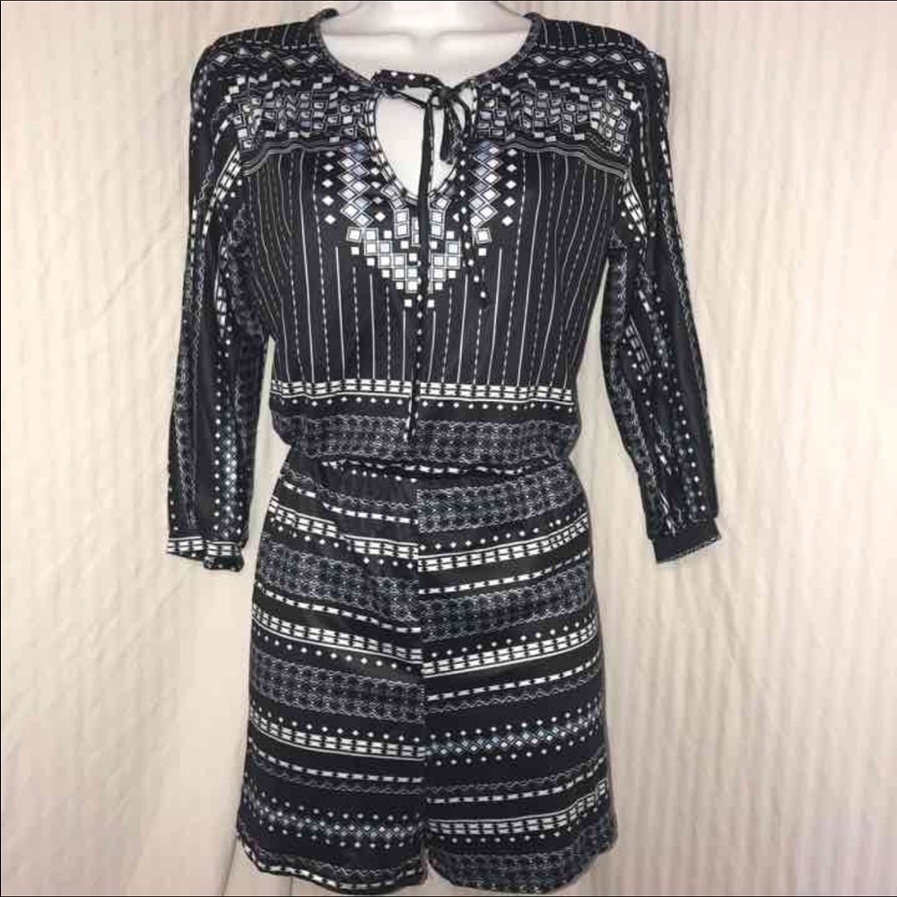 3/4 sleeve Romper, Large. St. Jude