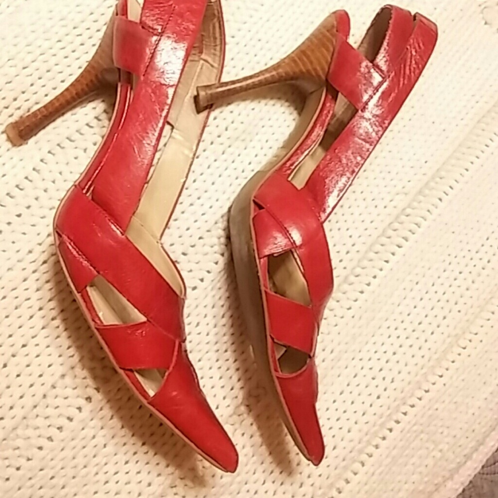 Shoes - Picture 3 of 6