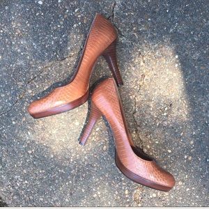 Ralph Lauren Patent Leather Platform Heels Size 5