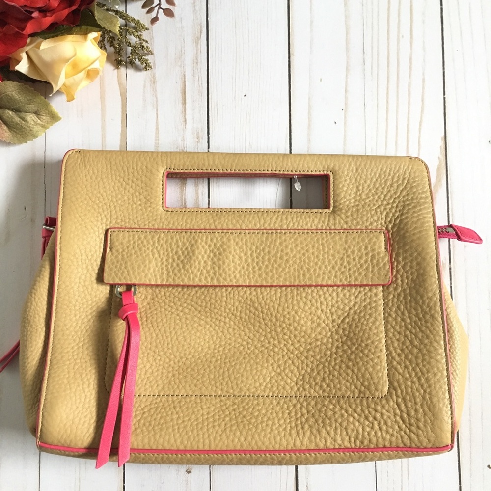 Coach Camel/Pink Ruby Blk Edge Pocket Clutch