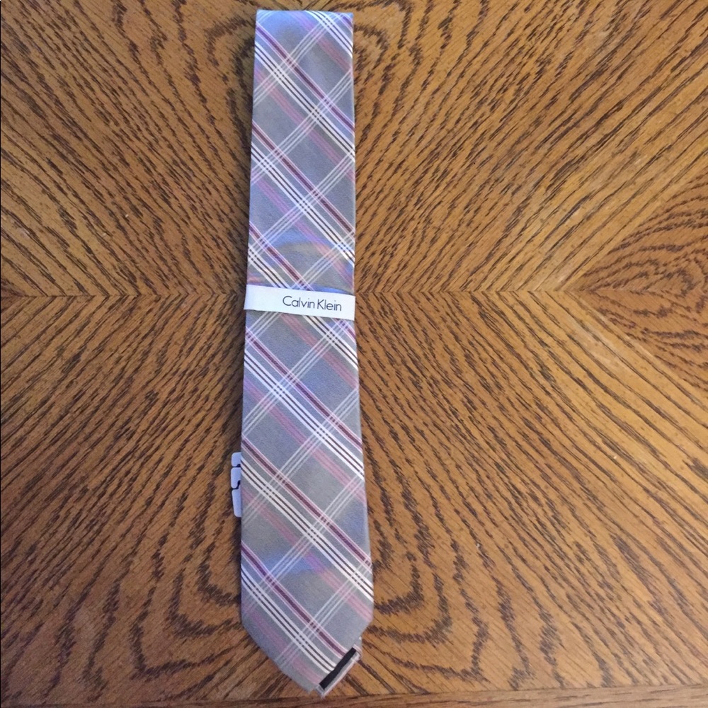 NWT Calvin Klein 💯 % silk tie 👔