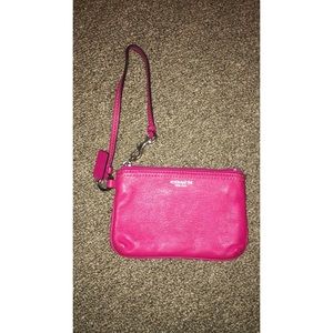 pink coach wristlet