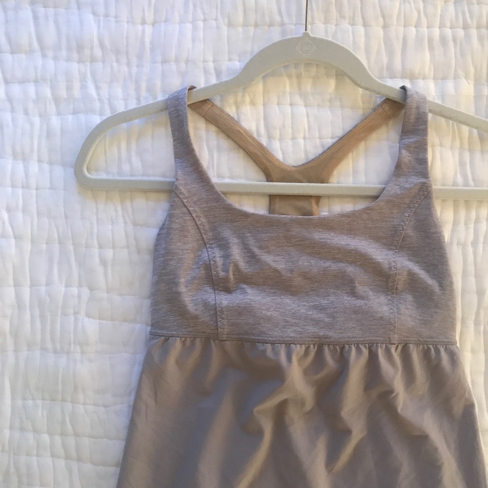 Lululemon Venus Yoga Tank Top in Fossil Gray