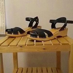 Swedish Hasbeens Suzanne Debutante size 38