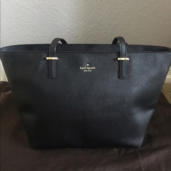 Kate Spade Cedar Street Medium Harmony - Picture 1 of 6