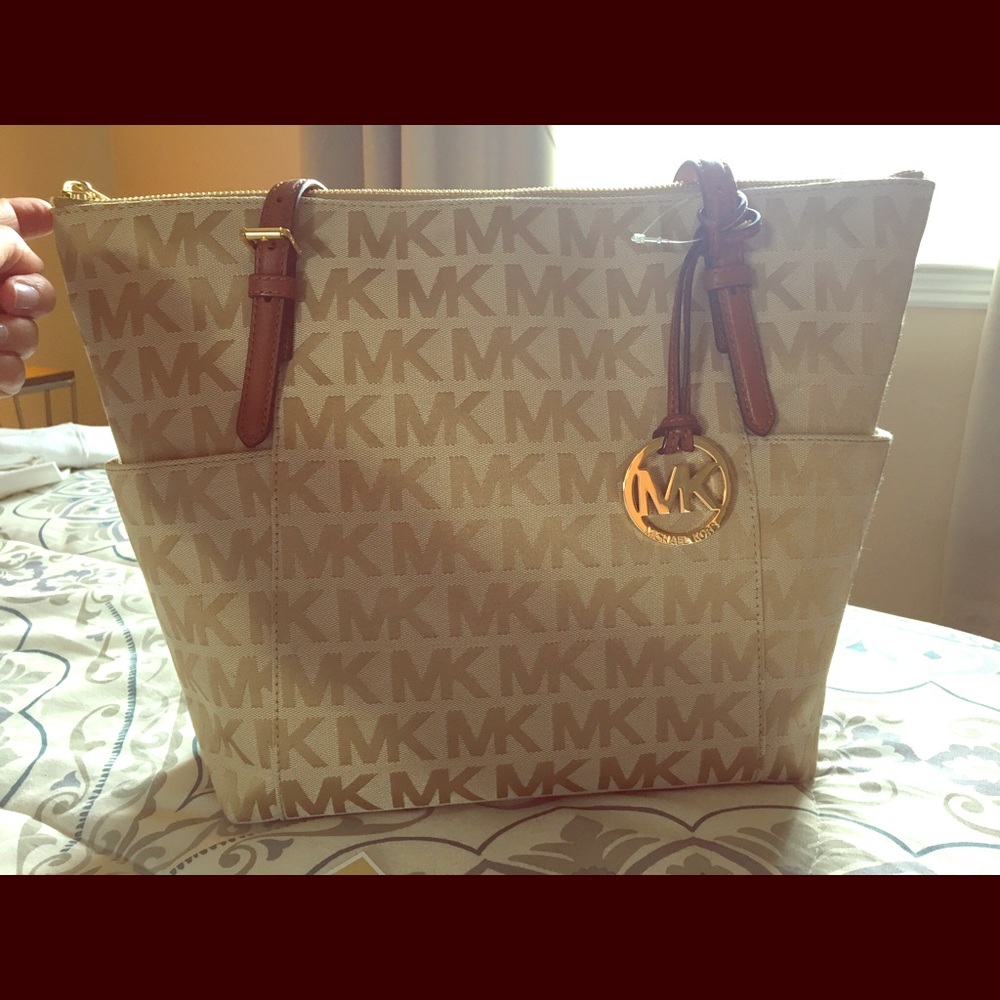 ✨BRAND NEW✨ Michael Kors bag