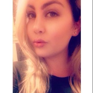 Meet your Posher, Breanna