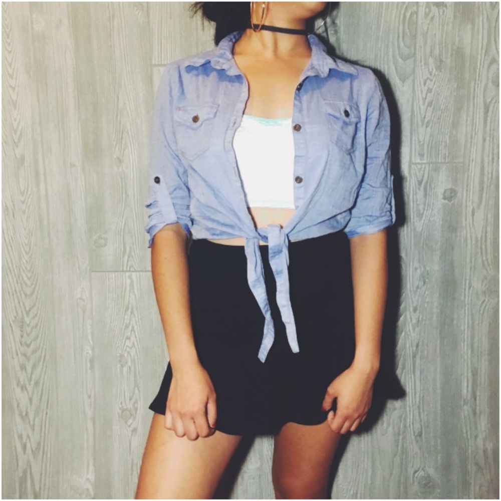 Button down with front tie