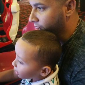 Meet your Posher, Kenith