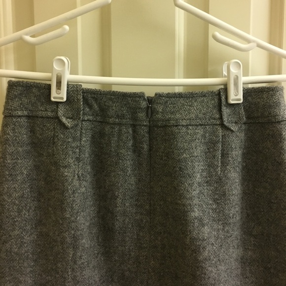 NWT Talbots grey pencil skirt - Picture 3 of 8