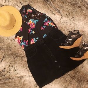 Sweet Rain V-Neck Floral Tank