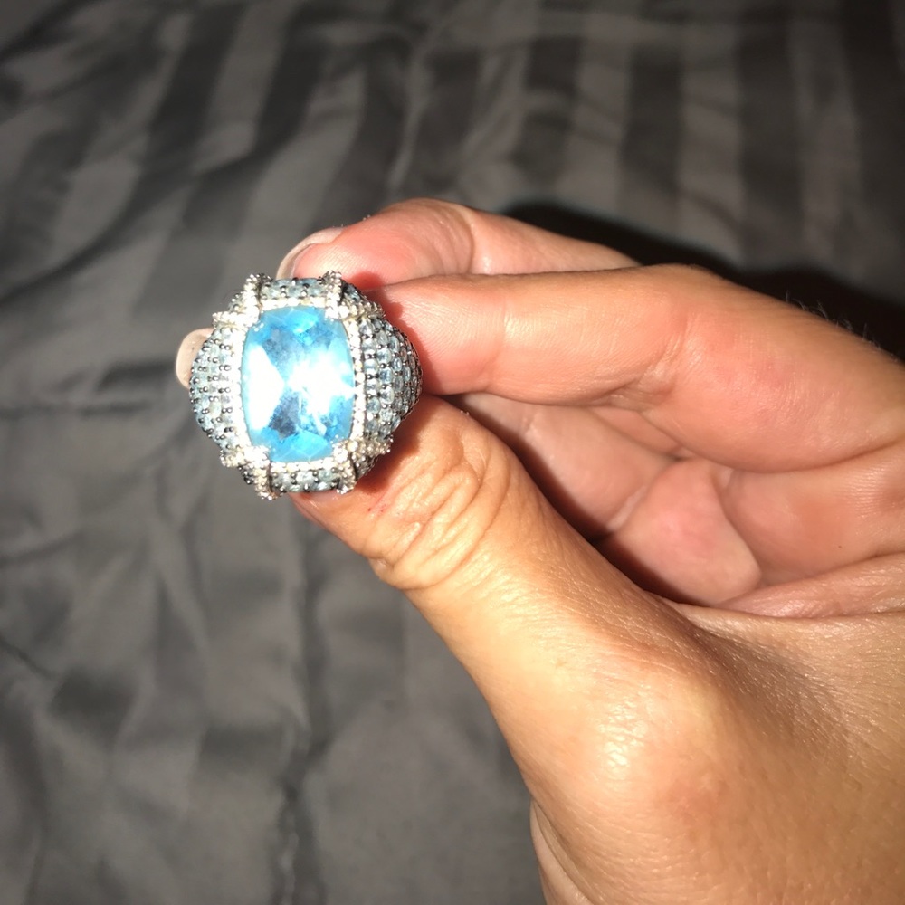 Blue topez ring