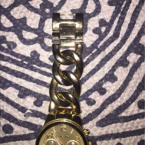 Michael Kors Runway Twist Watch main image 6