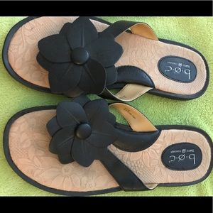 B.o.c Leather flower sandals