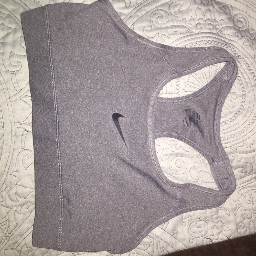 Gray sportsbra