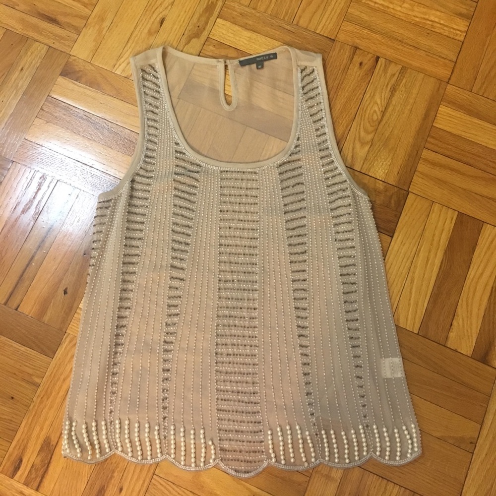Fully beaded top