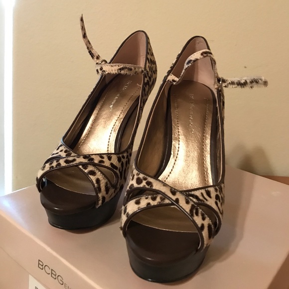 BCBGeneration Pumps size 6 - Picture 6 of 7