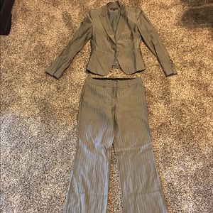 Express business suit