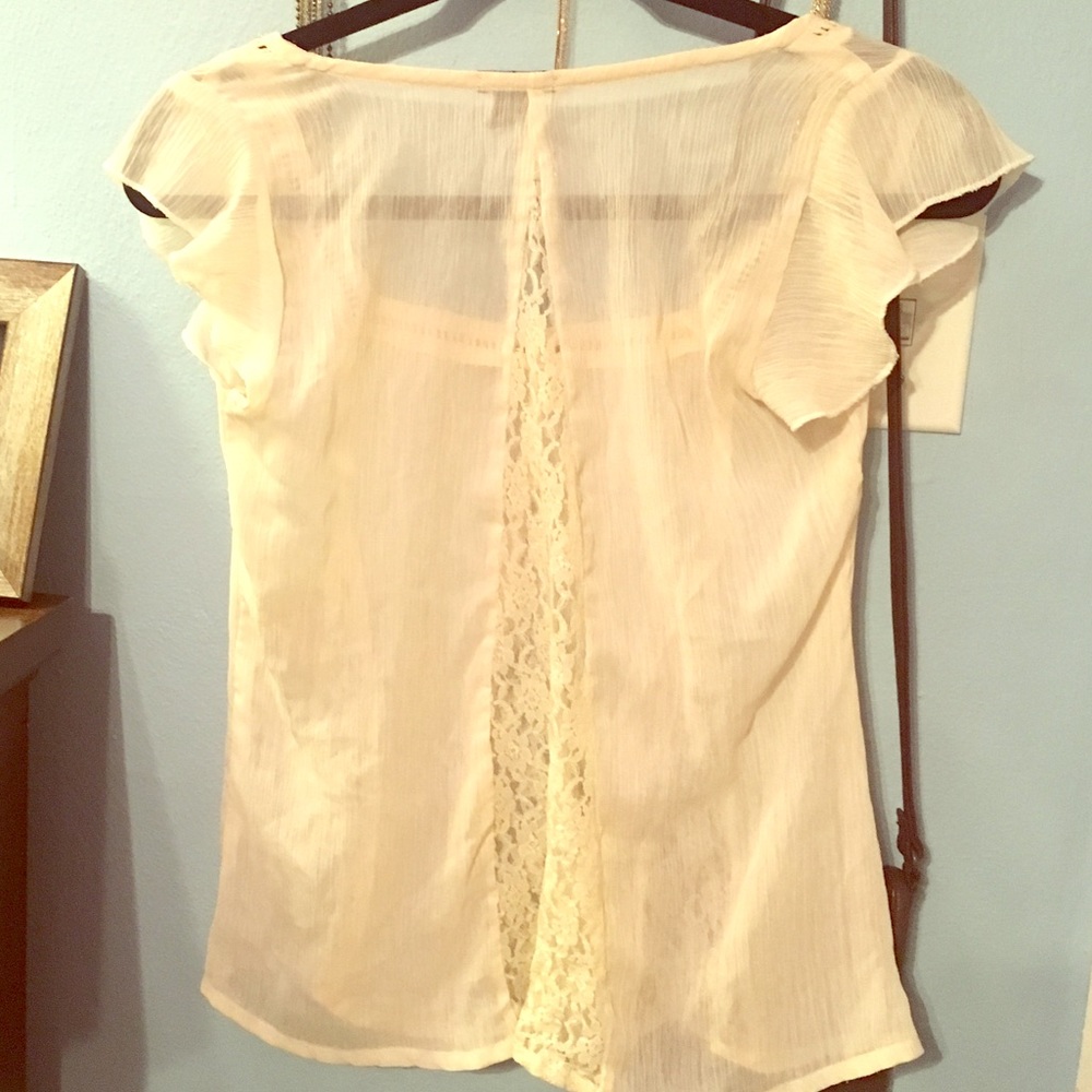 ⭐️ SOLD ⭐️ Rue 21 top - Picture 3 of 3