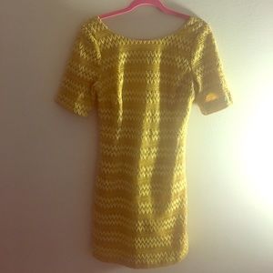 Tracy Reese Yellow short sleeve adorable dress.