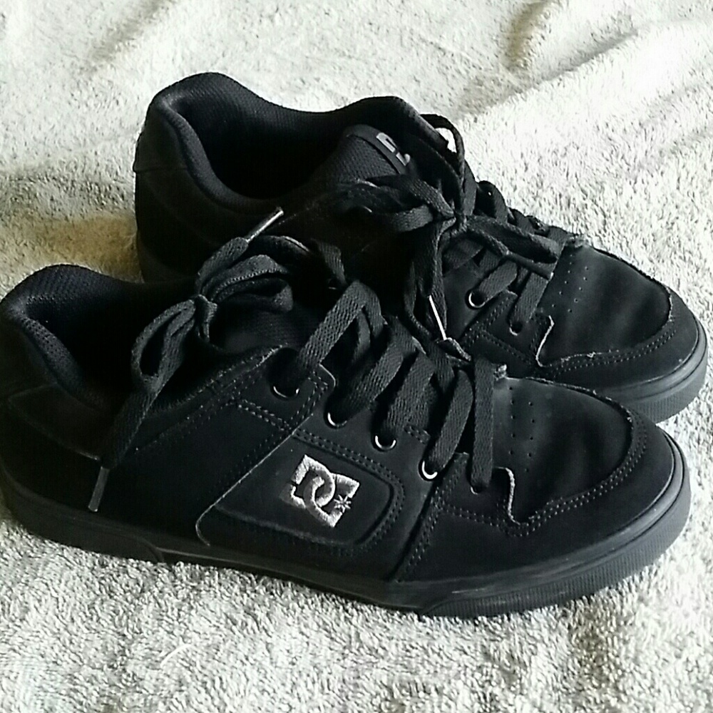 DC Shoes