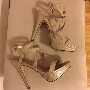 Gold shoes/sandals/heels