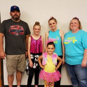 Meet your Posher, Lara