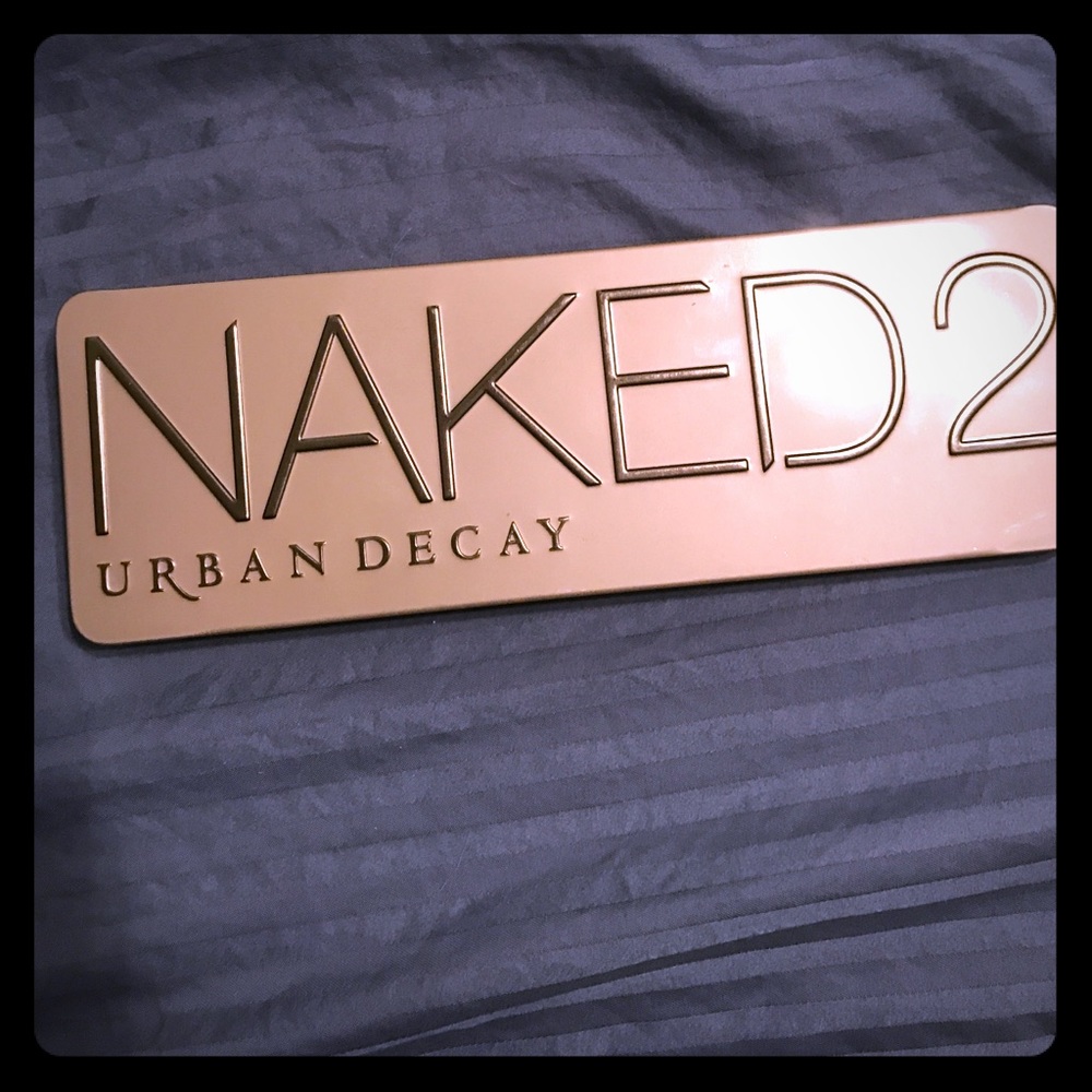 Urban decay naked 2