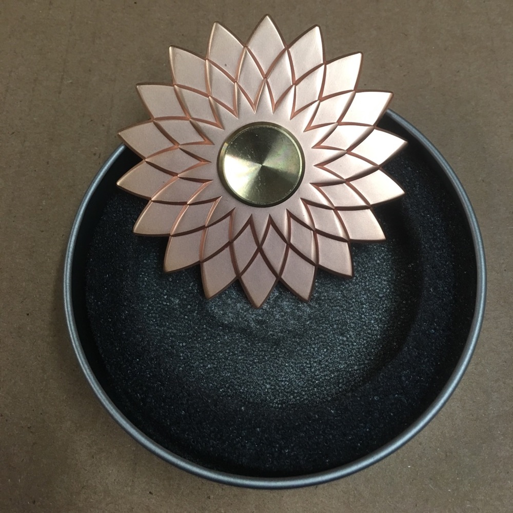Rosegold Flower