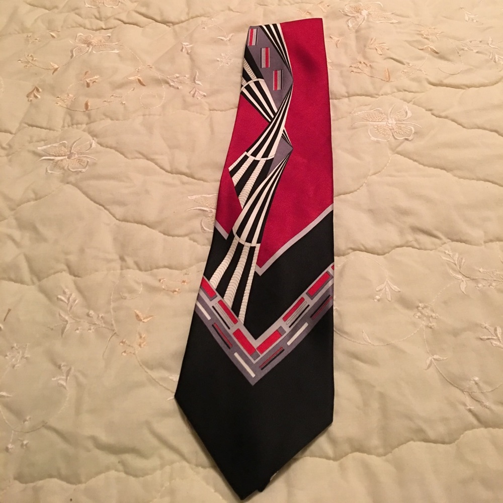 100% Silk. Hand made in Italy