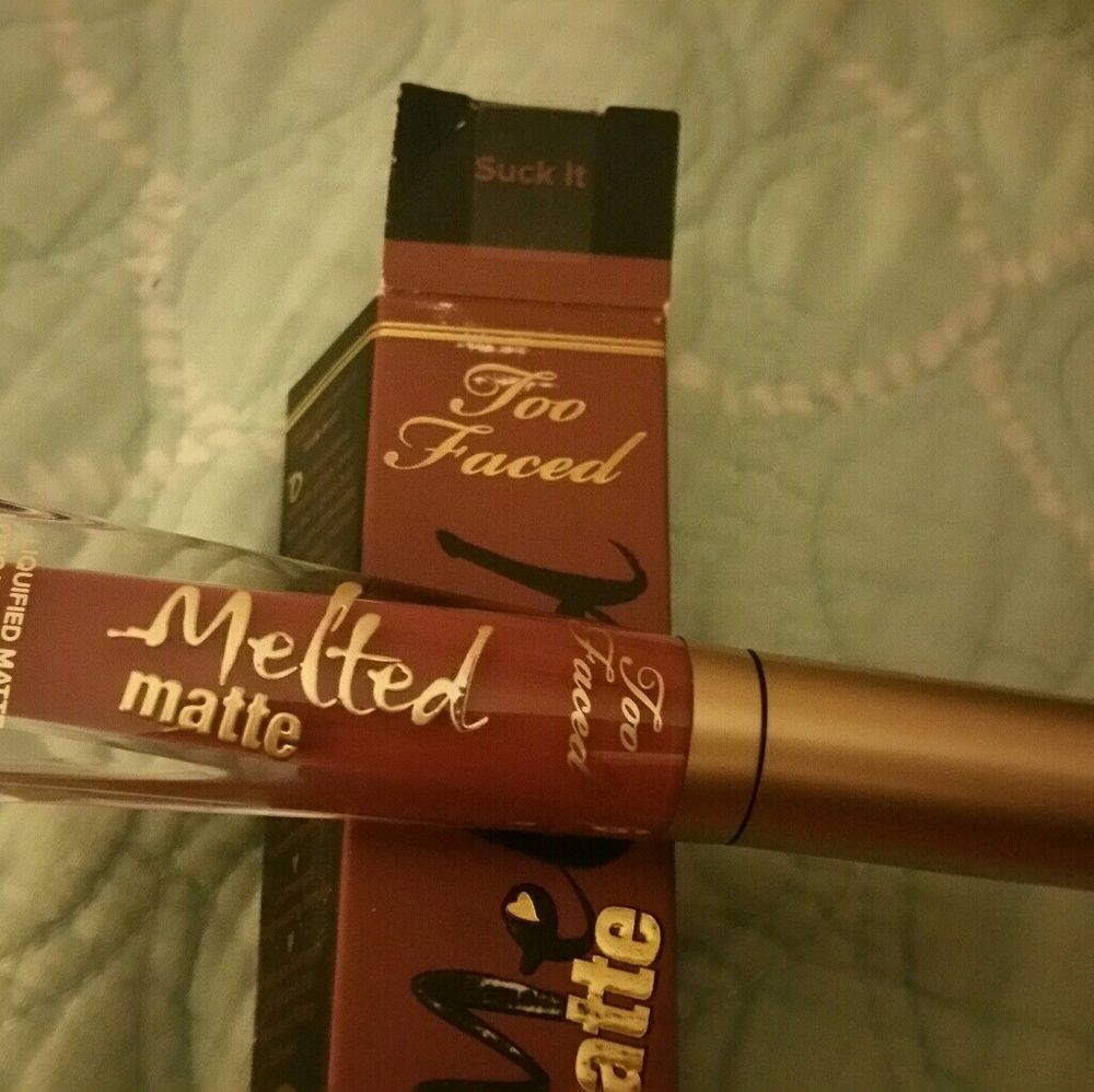 NWT Too Faced Melted Matte