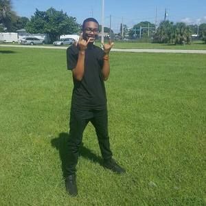 Meet your Posher, Glo