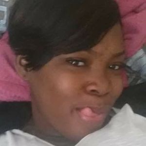 Meet your Posher, Marisha