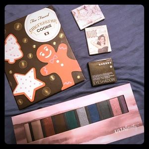 Eyeshadow bundle!