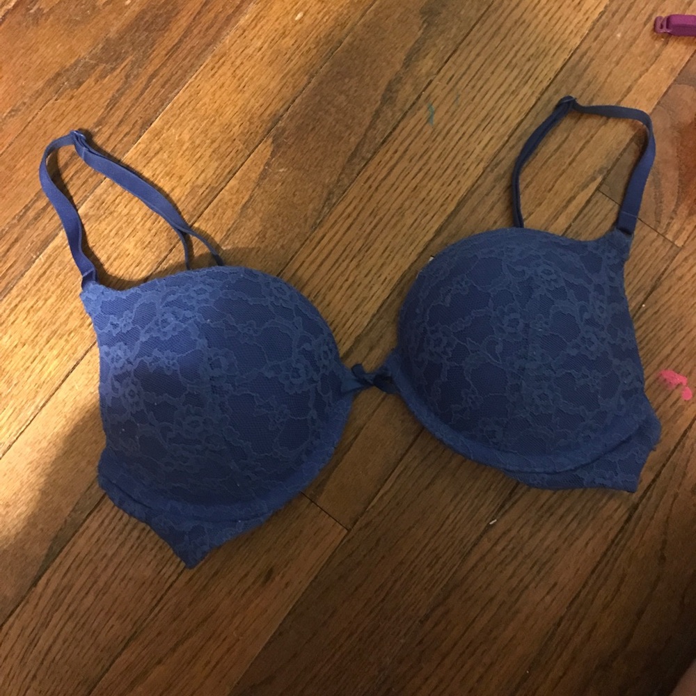 Push-up bra