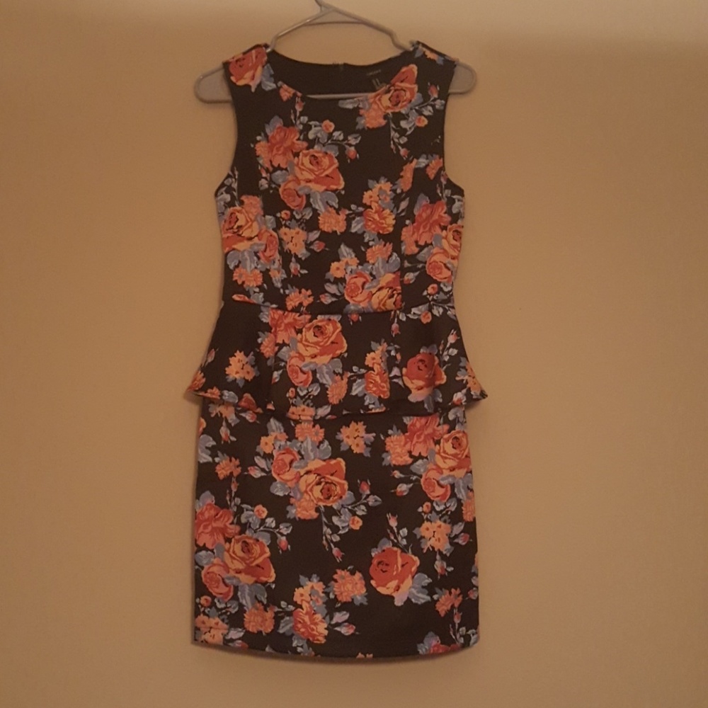 Floral Peplum Dress Forever 21