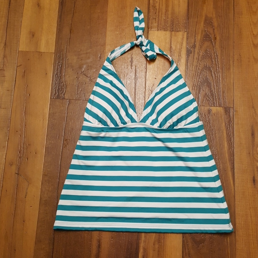 Like New cute halter swim top