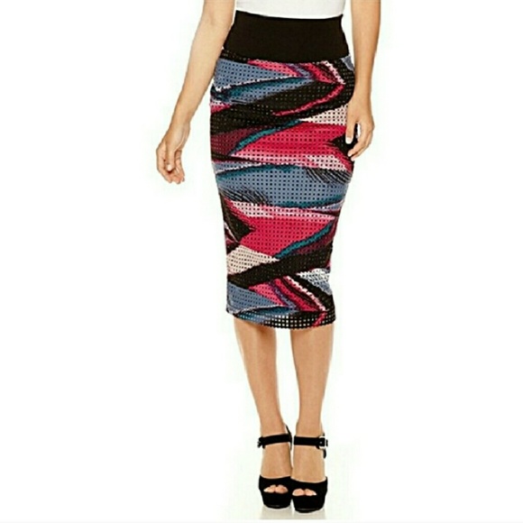 Bisou Bisou Dresses & Skirts - Bisou Bisou Pencil Skirt