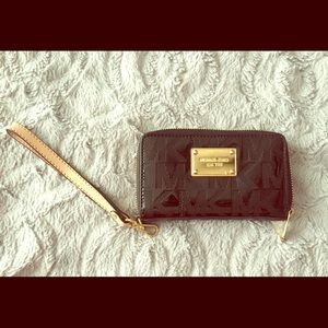 Michael Kors wristlet