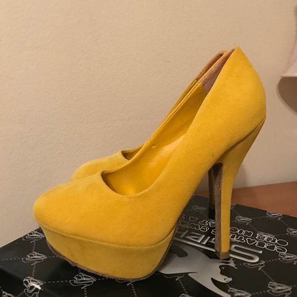 Sheikh mustard Pumps size 6 - Picture 6 of 8
