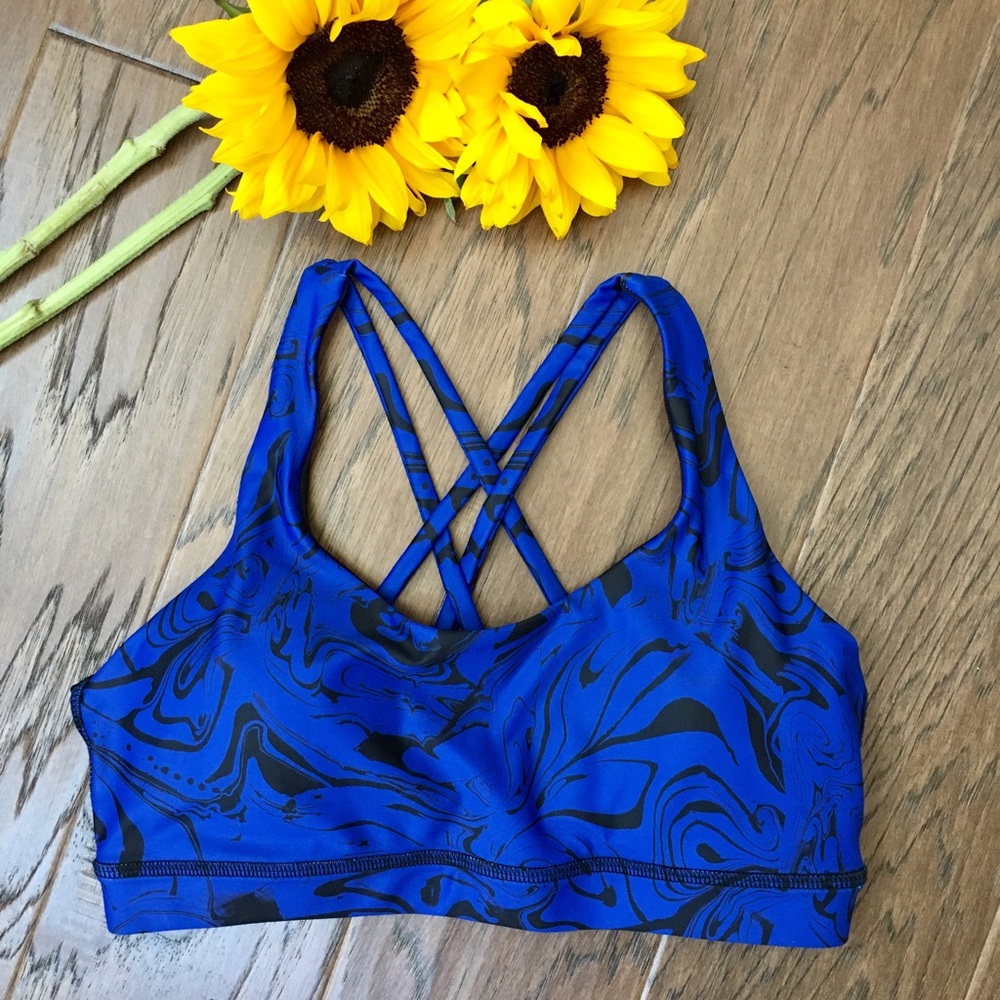❤️FLASH SALE❤️ NWT Cobalt  Cross Marble Sports Bra