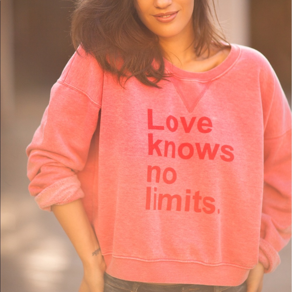 "Love Knows No Limits" Zara Sweatshirt 💕